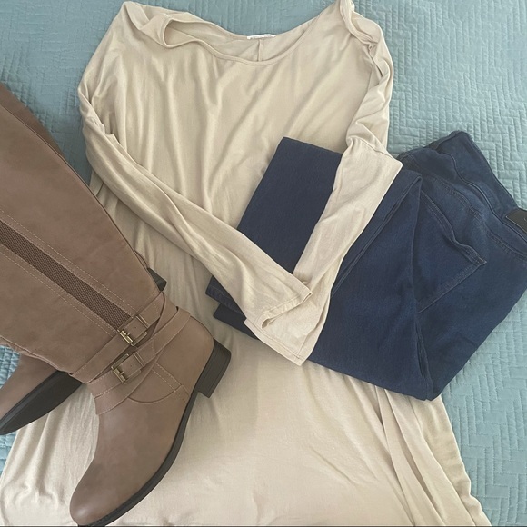 Drop shoulder, camel tunic - Picture 1 of 2